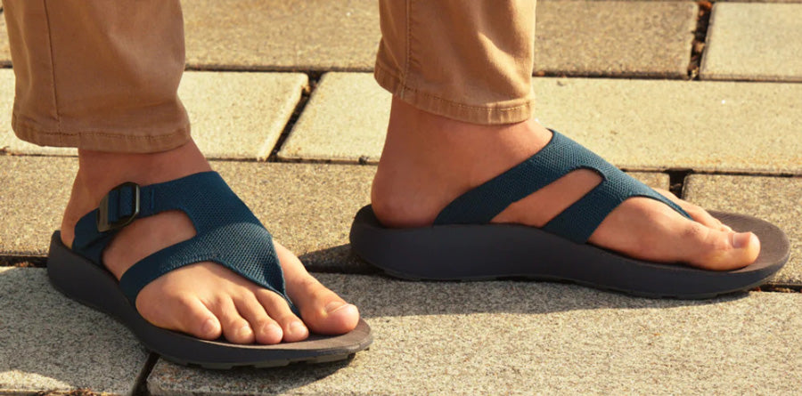 man in Men's Covelo Sandals
